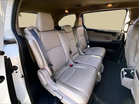 Used 2019 Honda Odyssey EX-L image 17