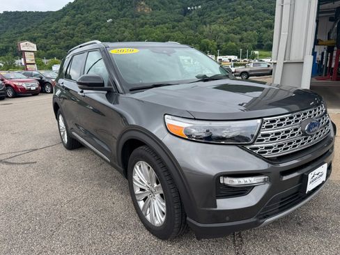 Used 2020 Ford Explorer Limited w/ Class III Trailer Tow Package AWD/4WD image 3