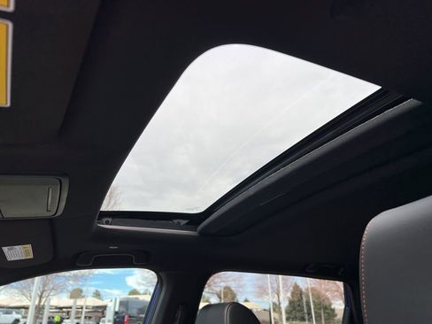 Used 2025 Honda CR-V Sport Touring image 12