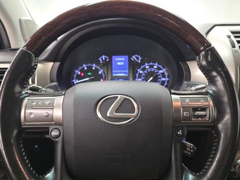 Used 2018 Lexus GX 460 Premium w/ Premium Package AWD/4WD image 21