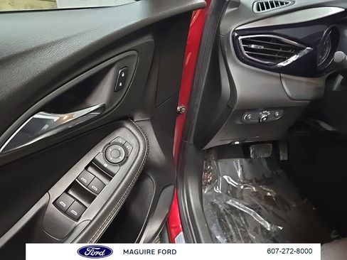 Used 2023 Buick Encore GX Preferred w/ Cold Weather Comfort Package AWD/4WD image 30