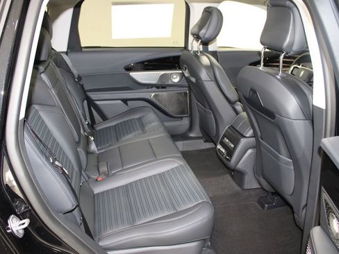 New 2026 Lincoln Nautilus Reserve AWD/4WD image 31