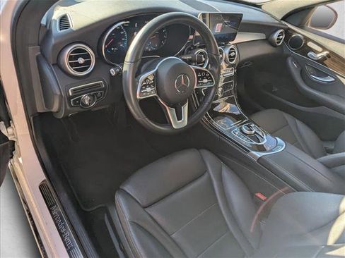 Used 2019 Mercedes-Benz C 300 Sedan image 3