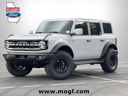 New 2026 Ford Bronco Outer Banks w/ Sasquatch Package
