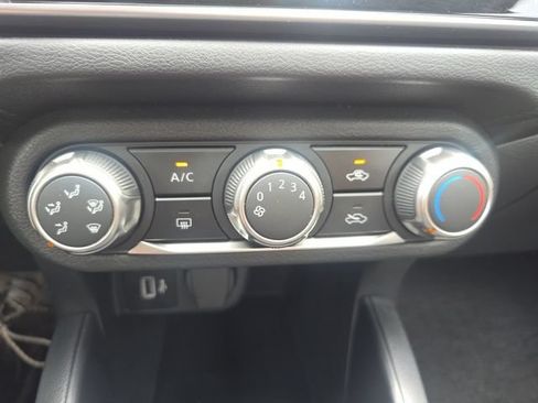 Certified 2025 Nissan Versa S w/ S Plus Package FWD image 20