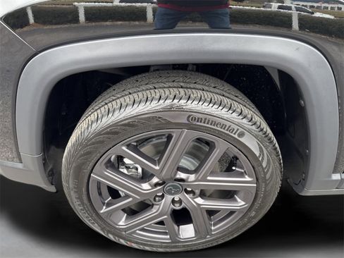 New 2026 Jeep Compass Latitude image 21