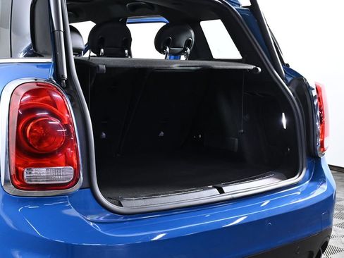 Used 2019 MINI Cooper Countryman S w/ Premium Package image 28