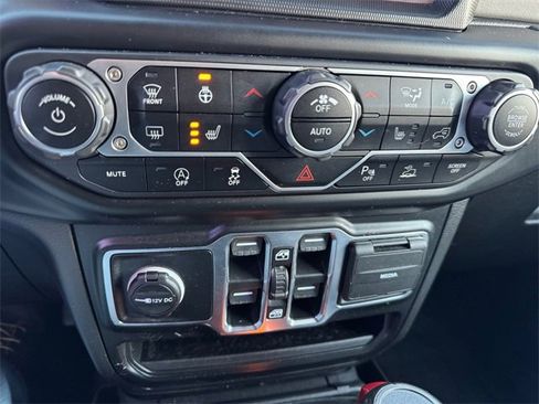 Certified 2021 Jeep Wrangler Unlimited Sahara image 16