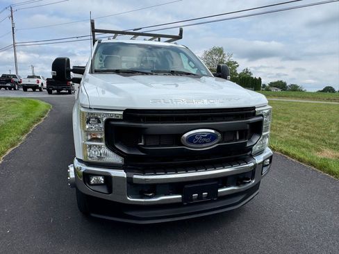 Used 2022 Ford F350 XL w/ Power Equipment Group AWD/4WD image 4