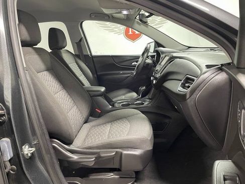 Used 2018 Chevrolet Equinox LT AWD/4WD image 23
