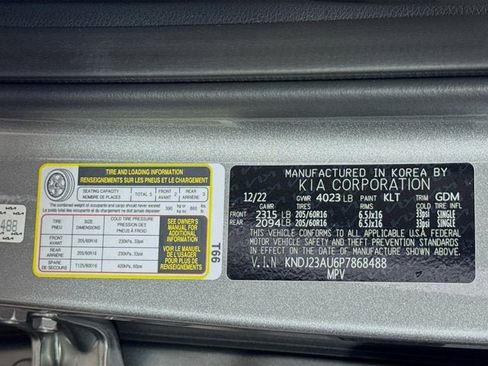 Used 2023 Kia Soul LX w/ LX Technology Package image 30