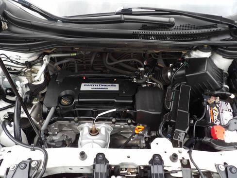 Used 2015 Honda CR-V LX image 13