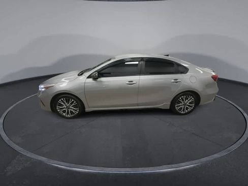 Used 2023 Kia Forte GT-Line w/ GT-Line Technology Package FWD image 5