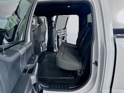 Used 2016 Ford F150 XLT w/ Equipment Group 302A Luxury image 30