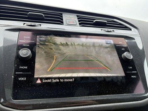 Used 2020 Volkswagen Tiguan SEL Premium R-Line AWD/4WD image 15