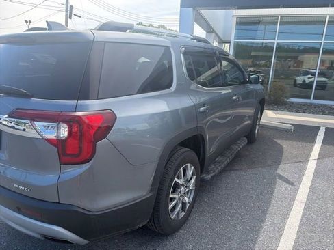 Used 2021 GMC Acadia SLT w/ LPO, Floor Liner Package AWD/4WD image 30