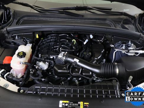 Used 2024 Jeep Grand Cherokee L Laredo image 14