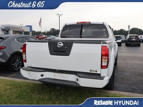 Used 2012 Nissan Frontier SV w/ Sport Appearance Pkg AWD/4WD image 20