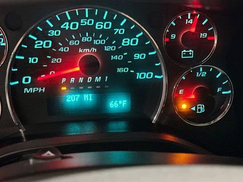 New 2025 Chevrolet Express 3500 w/ Power Convenience Package image 13