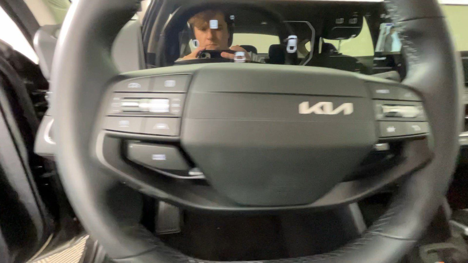Used 2025 Kia K4 EX FWD image 33