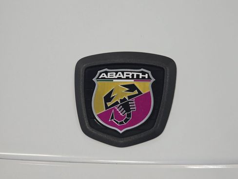 Used 2017 FIAT 124 Spider Abarth RWD image 36