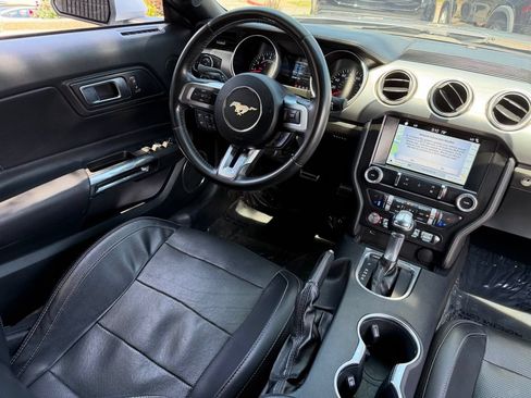Used 2019 Ford Mustang GT Premium RWD image 40