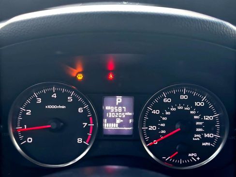 Used 2015 Subaru Crosstrek 2.0i Premium w/ Moonroof Package image 20