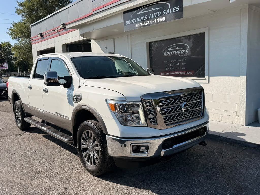 Used 2019 Nissan Titan Platinum Reserve w/ Platinum Utility Package AWD/4WD image 8