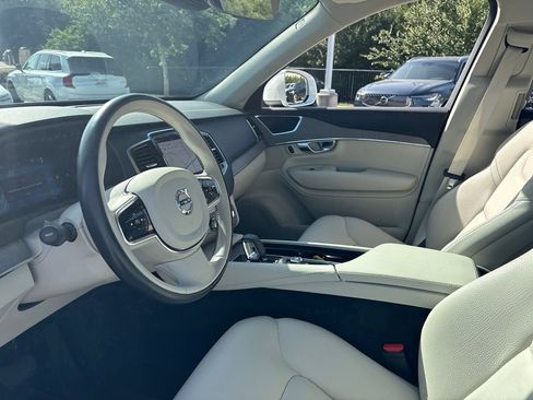 Used 2023 Volvo XC90 B6 Plus w/ Protection Package Premier AWD/4WD image 19
