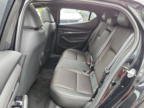 Used 2024 MAZDA MAZDA3 s FWD image 11