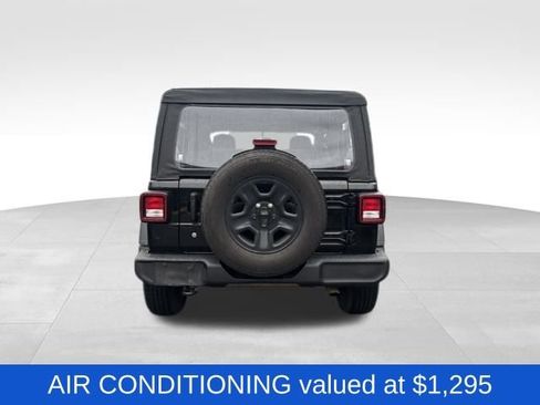 Used 2019 Jeep Wrangler Sport image 6