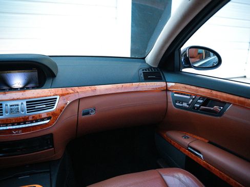 Used 2007 Mercedes-Benz S 65 AMG image 38