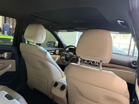 Used 2022 Mercedes-Benz E 350 Sedan image 27