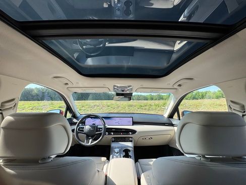 New 2026 Genesis GV70 2.5T Advanced AWD/4WD image 3