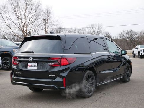 Used 2025 Honda Odyssey Sport-L image 7