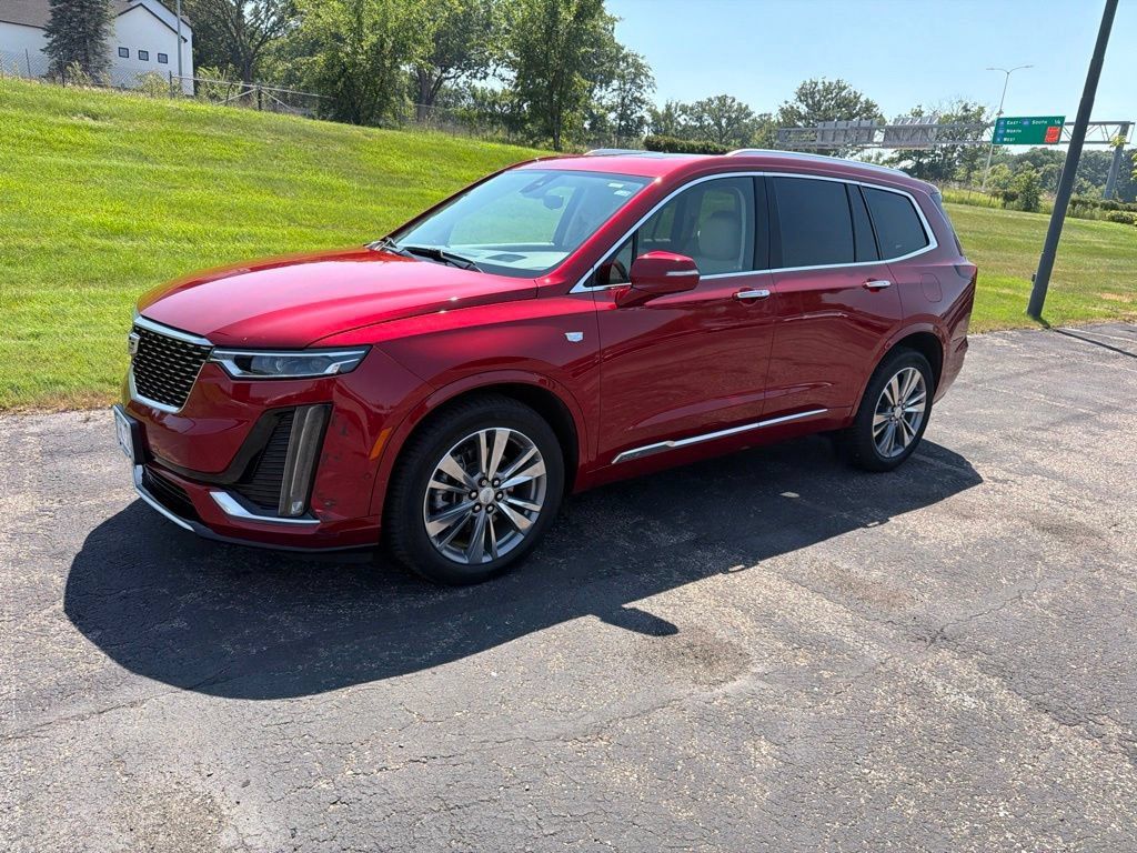 Used 2022 Cadillac XT6 Premium Luxury w/ Technology Package AWD/4WD image 1
