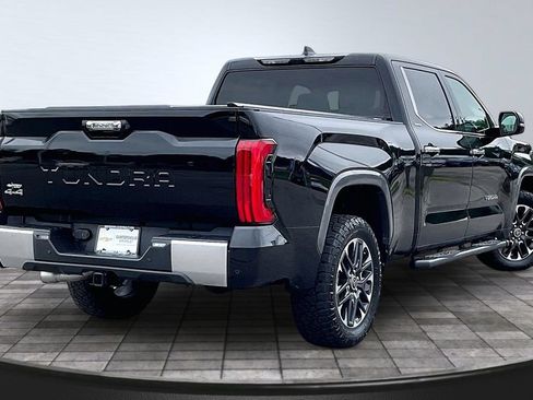 Used 2024 Toyota Tundra Limited w/ Power Package AWD/4WD image 2