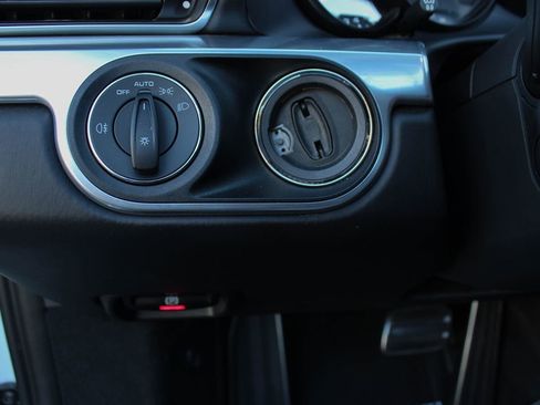 Used 2013 Porsche 911 Carrera S image 25