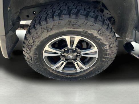 Used 2007 Toyota FJ Cruiser 4WD image 17