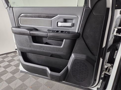 Certified 2022 RAM 2500 Big Horn image 24