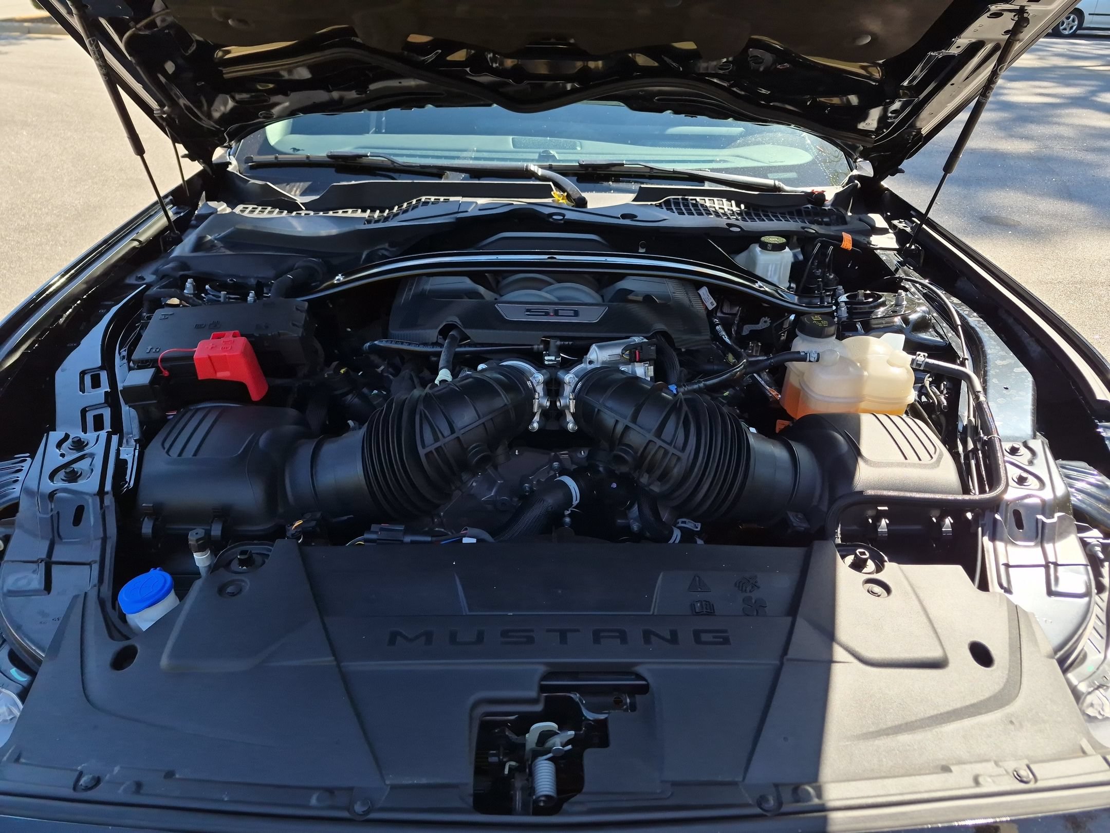 Certified 2025 Ford Mustang GT Premium w/ GT Performance Package RWD image 33