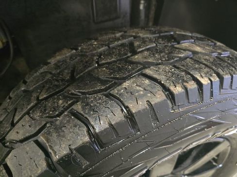 Used 2014 Jeep Wrangler Unlimited Sahara image 29