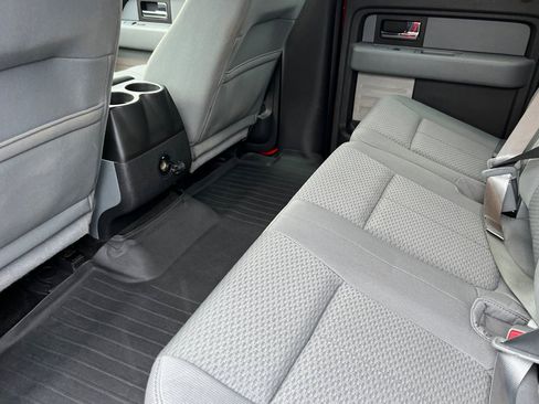 Used 2013 Ford F150 XLT w/ XLT Chrome Pkg image 9