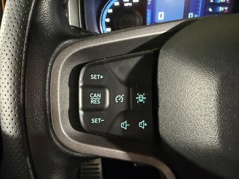 Used 2023 Ford Bronco Badlands AWD/4WD image 32