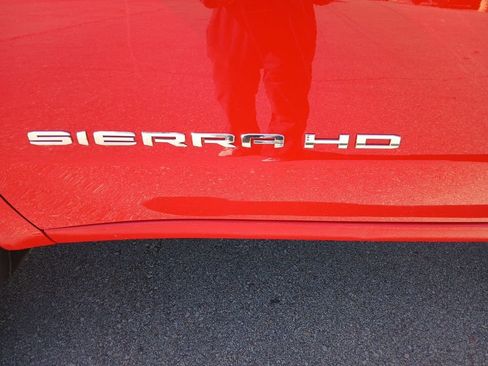 Used 2025 GMC Sierra 3500 SLE image 13