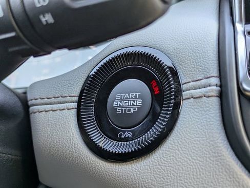 New 2026 Jeep Compass Limited image 28