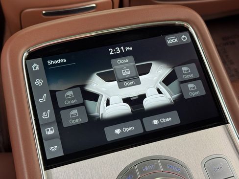 Used 2024 Genesis G90 3.5T image 43