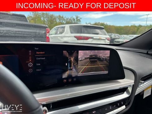 Used 2024 Cadillac Lyriq Luxury w/ LPO, Floor Liner Package AWD/4WD image 28