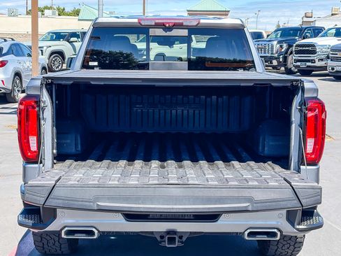 Used 2021 GMC Sierra 1500 Denali w/ Denali Ultimate Package AWD/4WD image 25