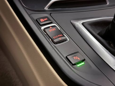 Used 2016 BMW 328i xDrive Sedan image 39